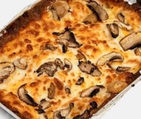 همراه با قارچ و پنیر